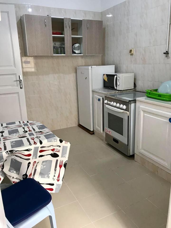 Apartment Tunis 2 Near Airport Арьяна Экстерьер фото
